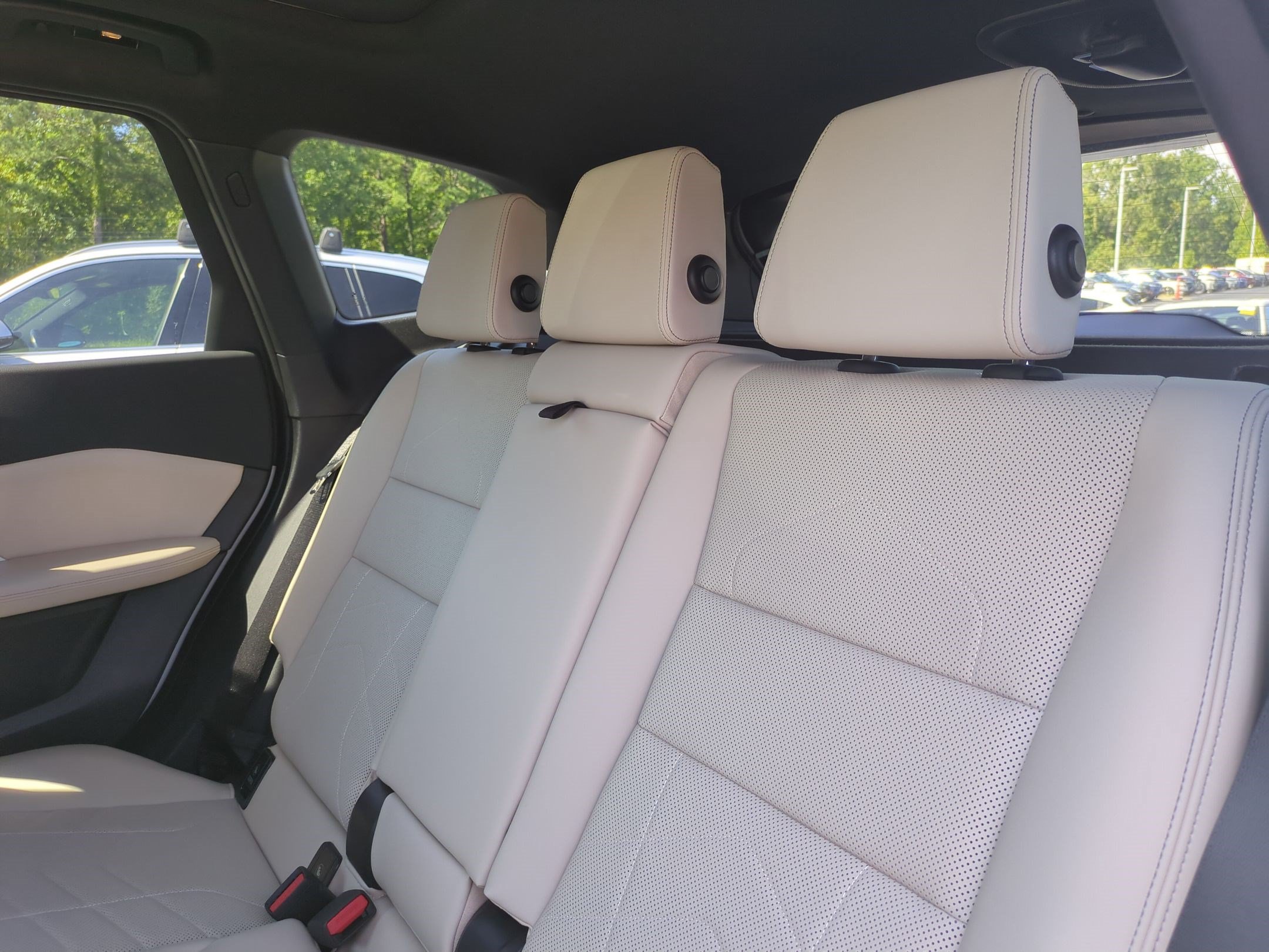 Certified 2023 BMW X1 xDrive28i w/ Premium Package AWD/4WD image 31