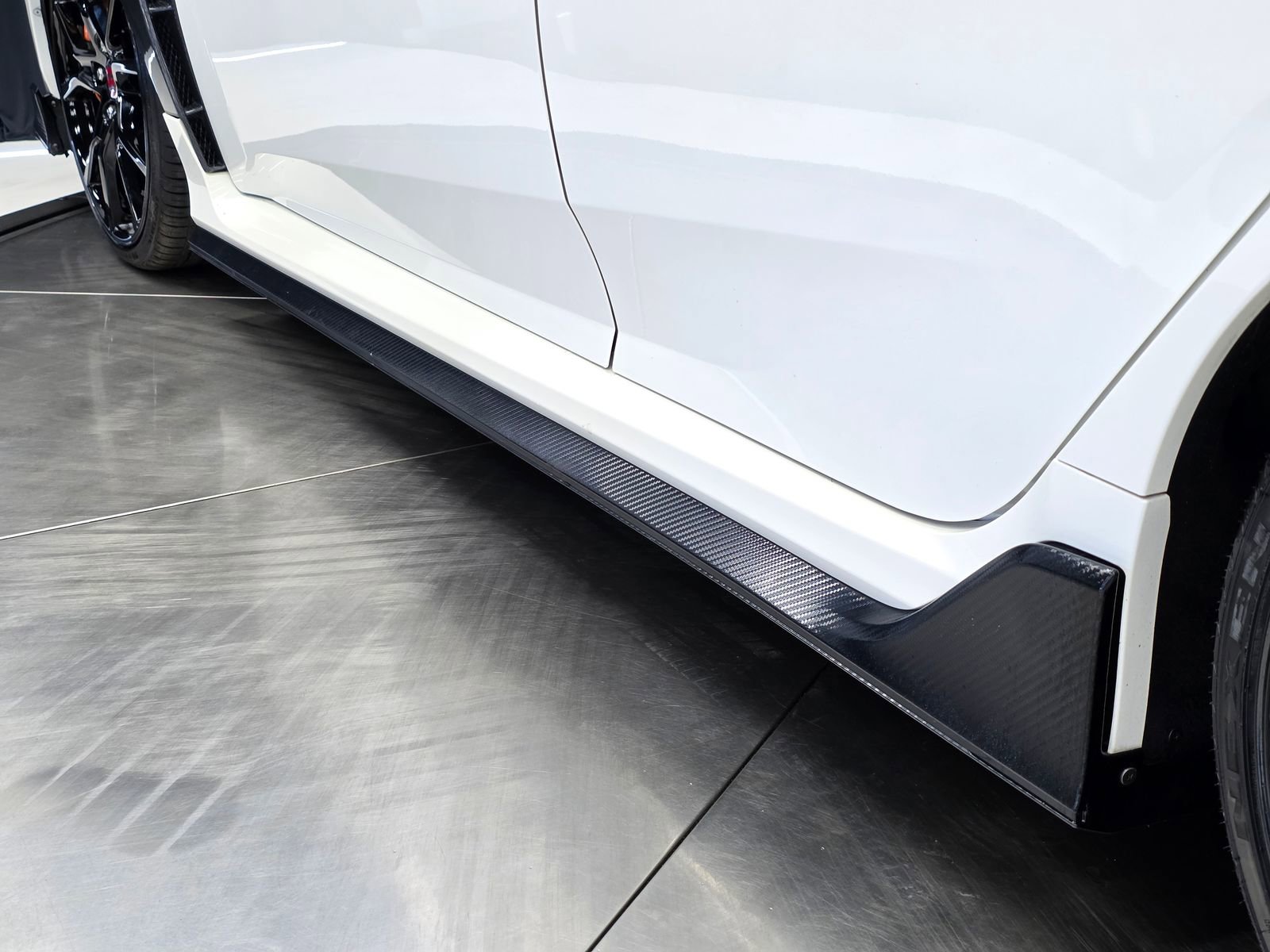 Used 2018 Honda Civic Type R image 60
