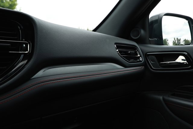 Used 2024 Dodge Durango GT RWD image 29