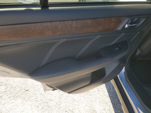 Used 2018 Subaru Outback 2.5i Limited image 14