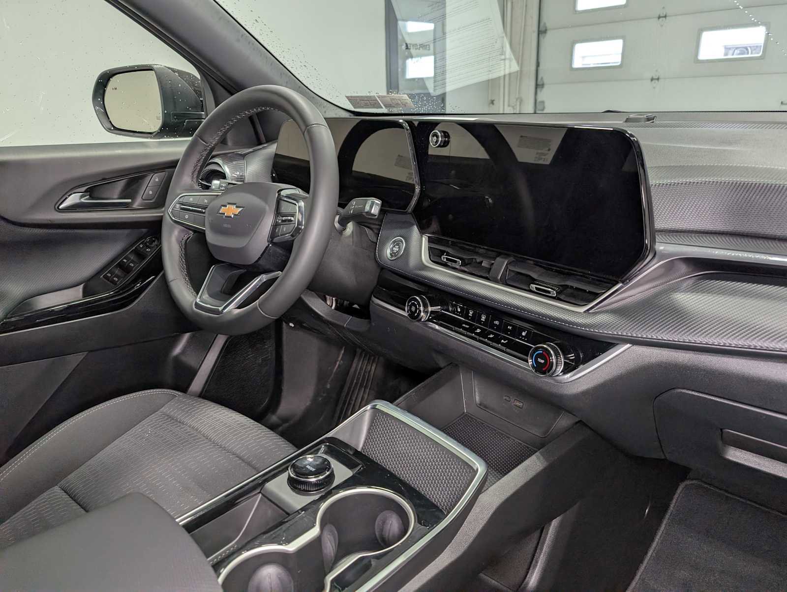 Certified 2026 Chevrolet Equinox LT image 40