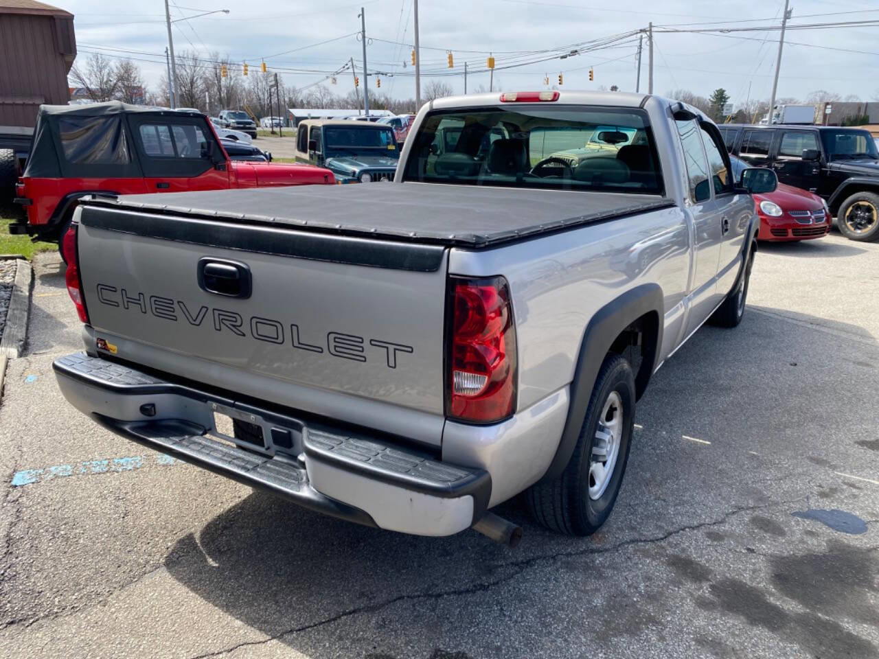 Used 2004 Chevrolet Silverado 1500 W/T image 6