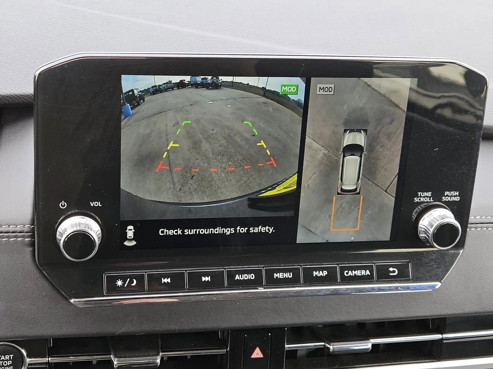 Used 2024 Mitsubishi Outlander SE Black Edition image 12