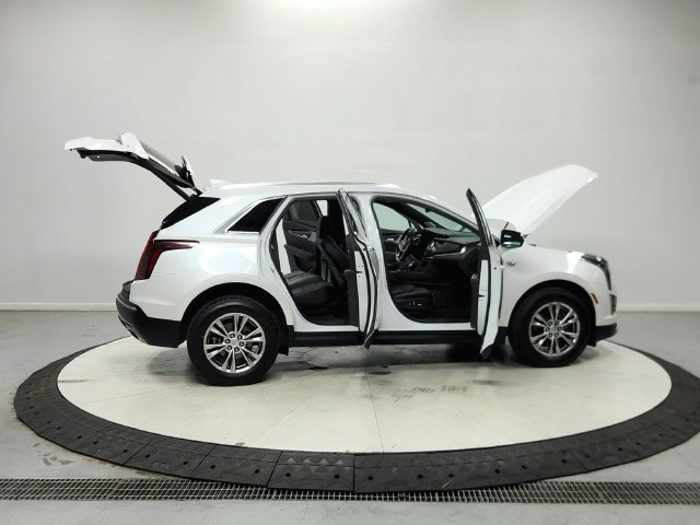 Used 2023 Cadillac XT5 Premium Luxury w/ LPO, Floor Liner Package AWD/4WD image 49