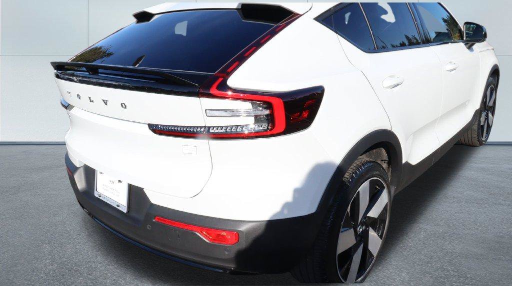 Used 2023 Volvo C40 P8 Recharge Ultimate w/ Protection Package Premier AWD/4WD image 14