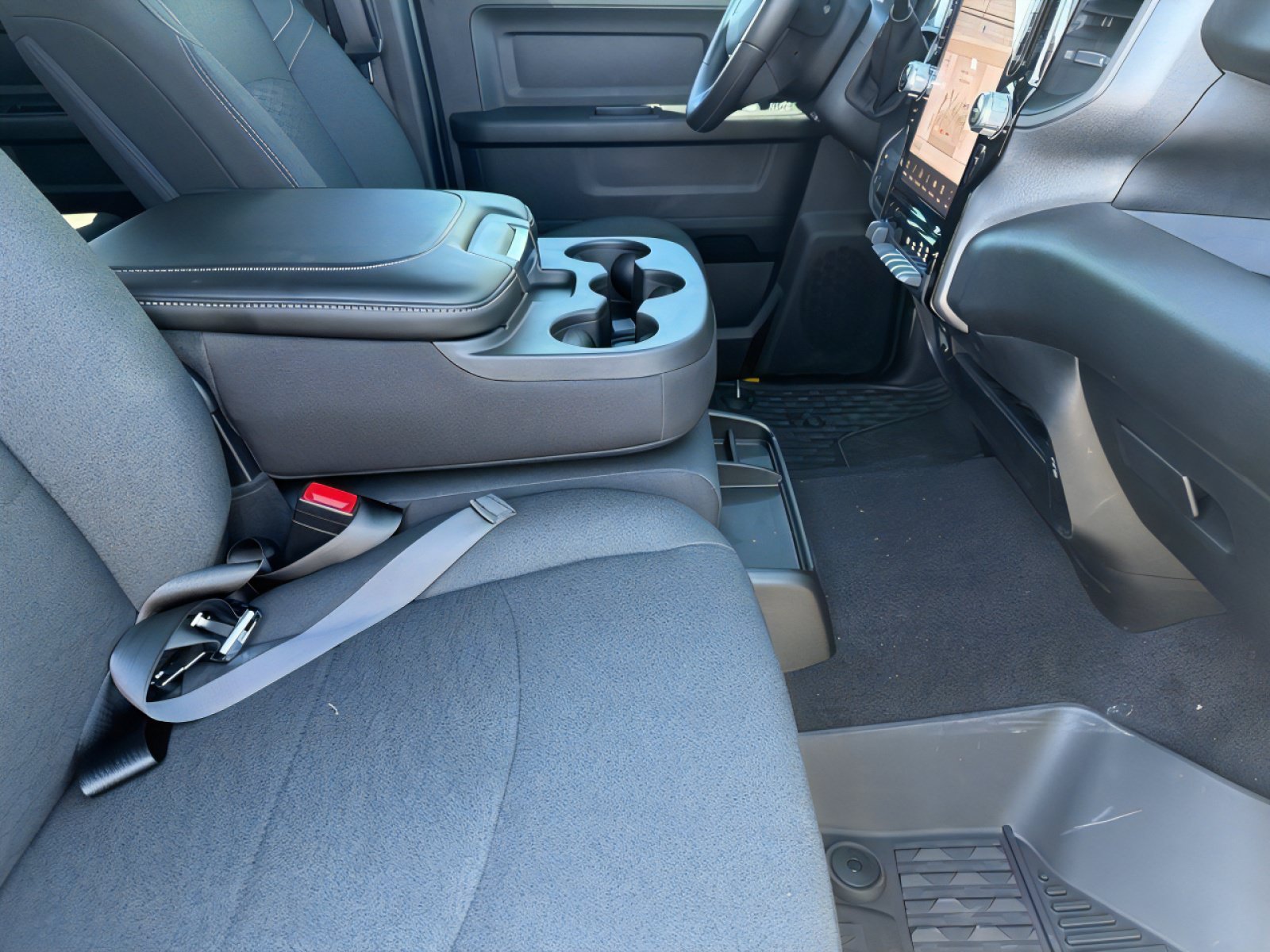 New 2026 RAM 3500 Tradesman AWD/4WD image 27