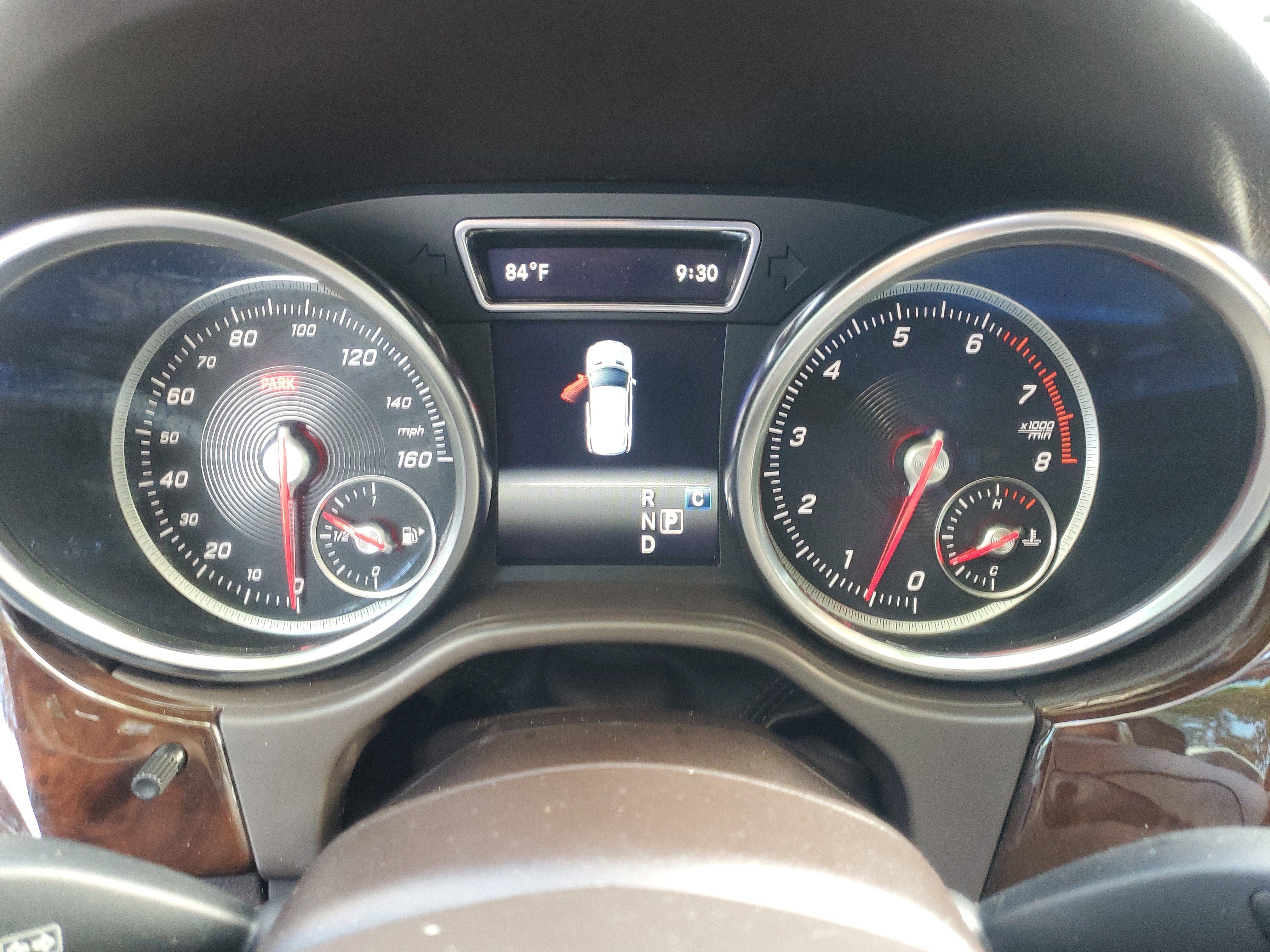 Used 2019 Mercedes-Benz GLE 400 4MATIC image 25