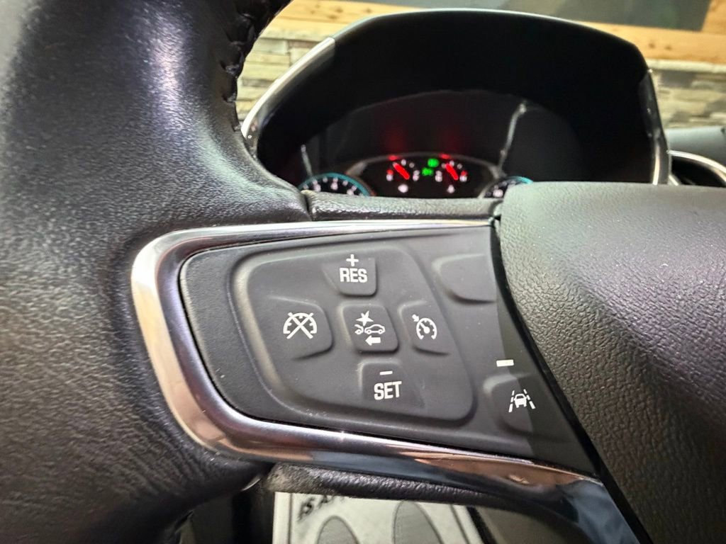 Used 2020 Chevrolet Equinox LT image 22