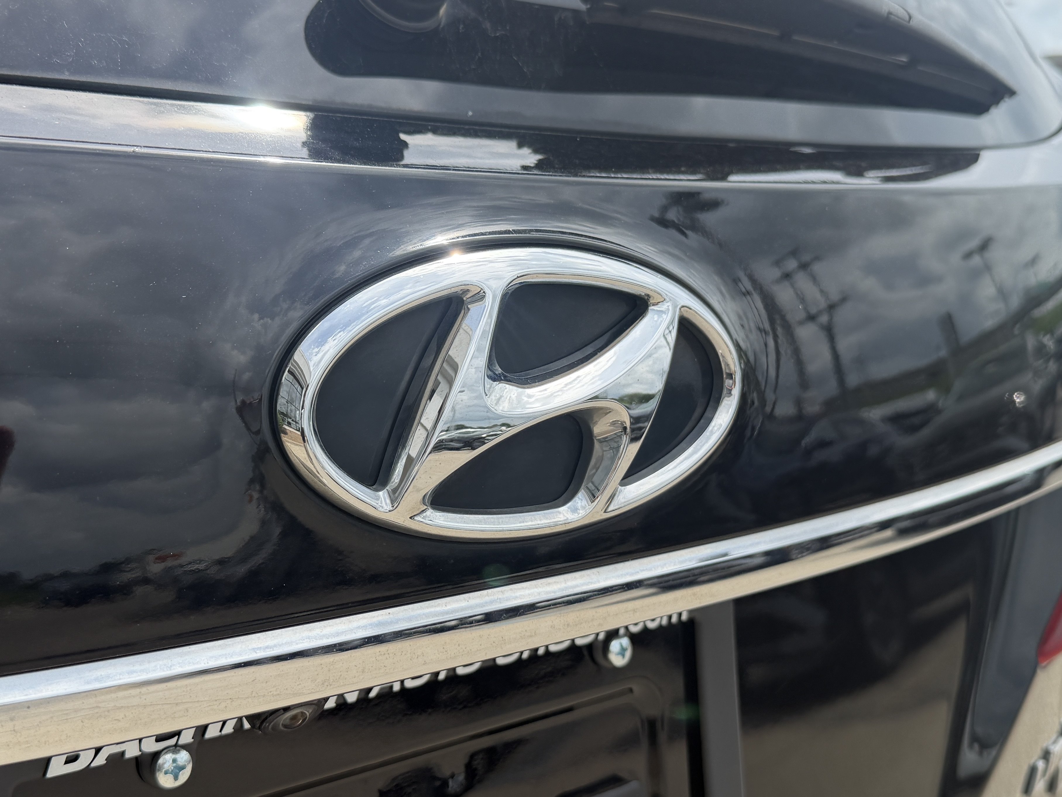 Used 2019 Hyundai Santa Fe XL w/ Cargo Package FWD image 8