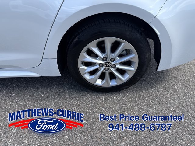 Used 2022 Toyota Corolla LE w/ LE Convenience Package FWD image 14