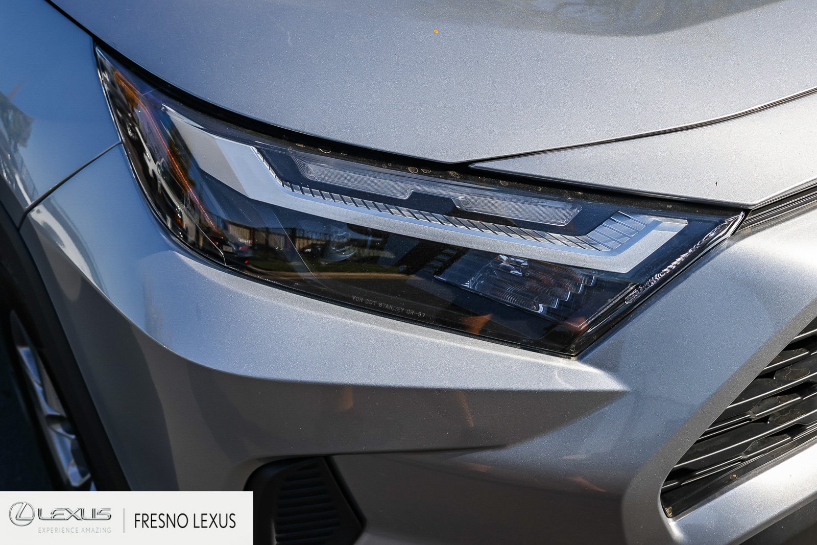 Used 2025 Toyota RAV4 LE AWD/4WD image 10