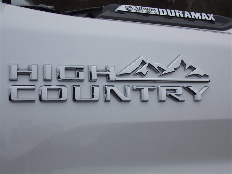 Used 2024 Chevrolet Silverado 2500 High Country w/ High Country Premium Package image 29