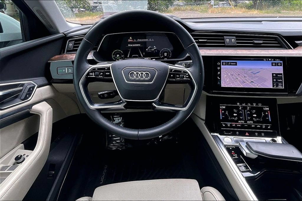 Used 2019 Audi e-tron Prestige AWD/4WD image 7