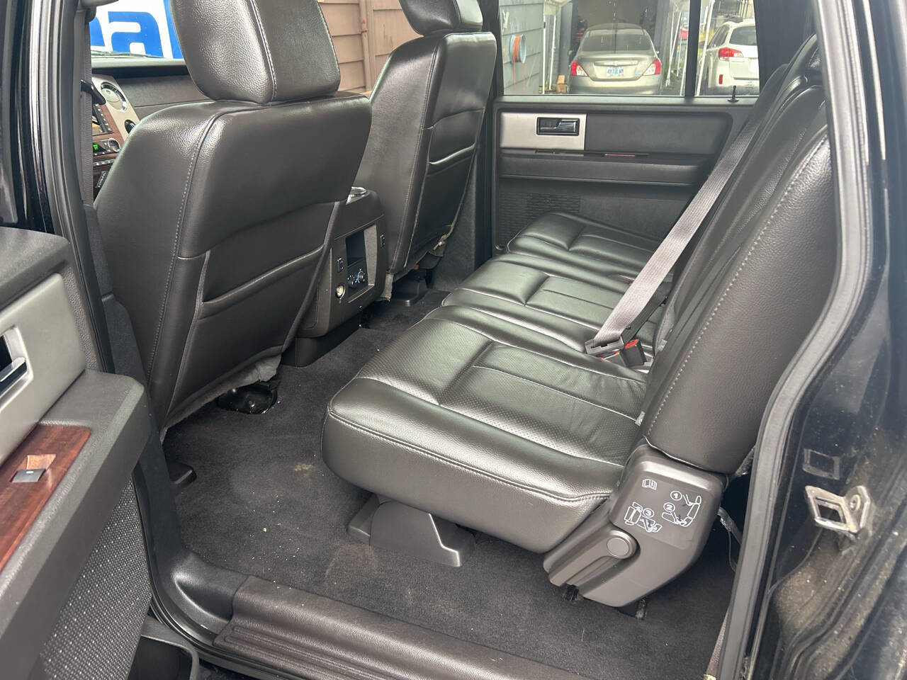 Used 2009 Ford Expedition EL Limited image 14