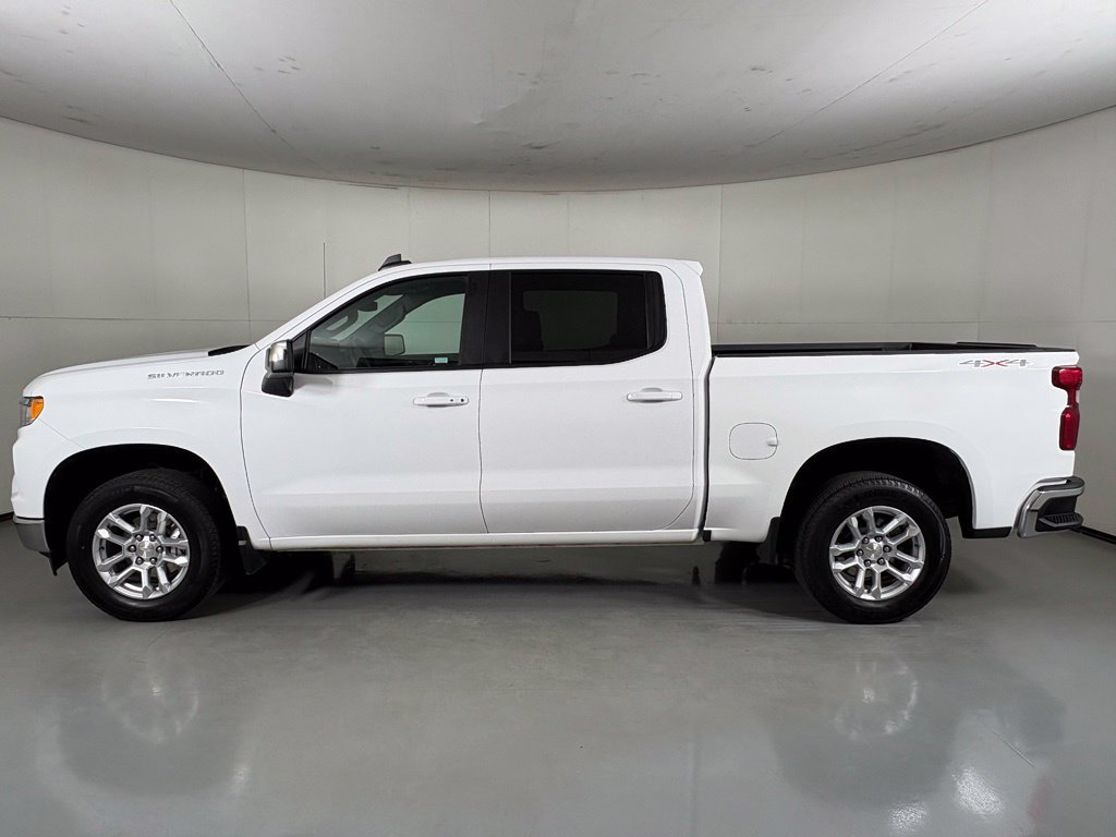 Used 2023 Chevrolet Silverado 1500 LT AWD/4WD image 6