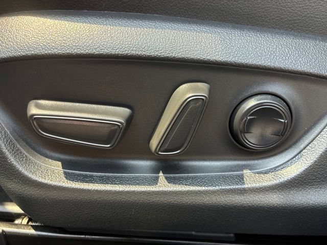 Used 2024 Toyota Camry SE FWD image 16
