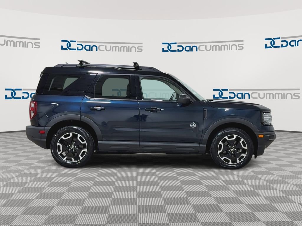 Used 2021 Ford Bronco Sport Outer Banks image 2