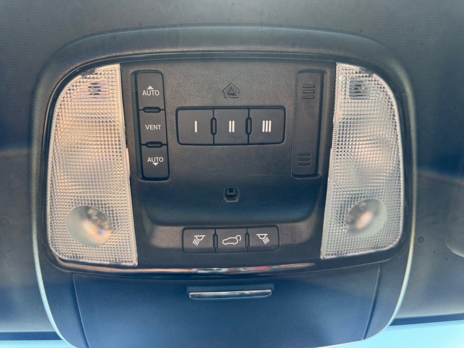 Used 2021 Dodge Durango GT RWD image 21