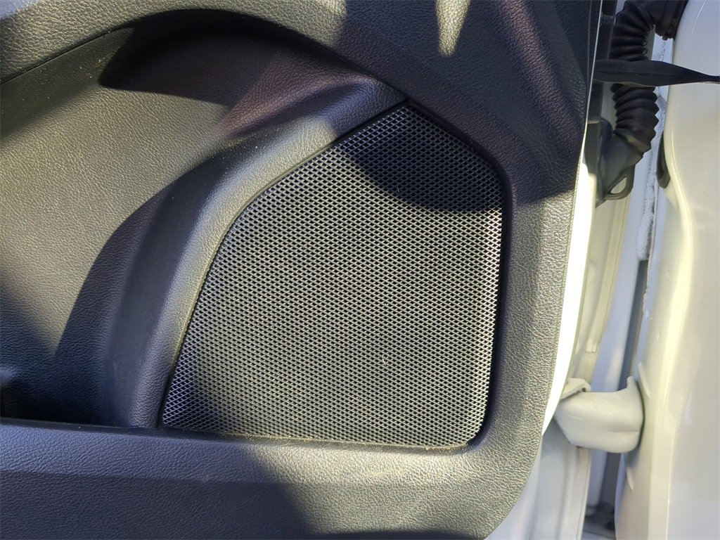 Used 2020 Ford Edge Titanium image 19