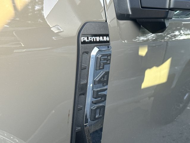Used 2026 Ford F450 Platinum w/ Platinum Plus Package AWD/4WD image 5