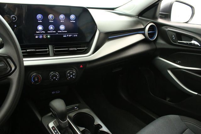 Certified 2025 Chevrolet Trax LS FWD image 20