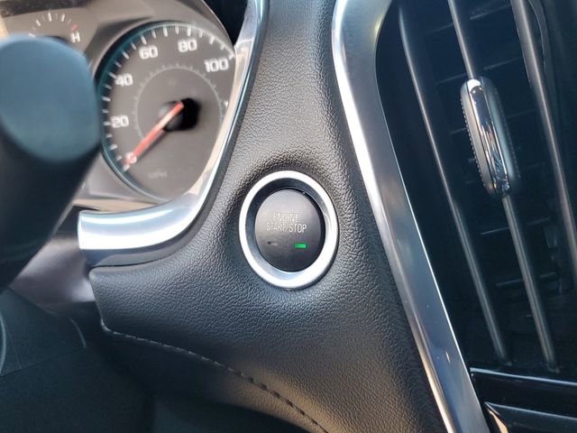 Used 2022 Chevrolet Traverse LT image 32