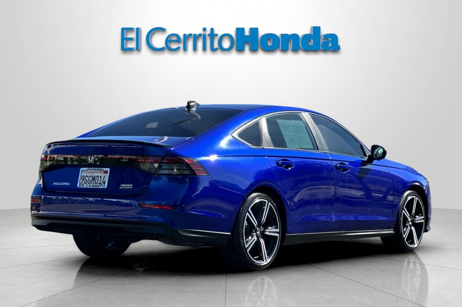 Certified 2023 Honda Accord Sport image 3