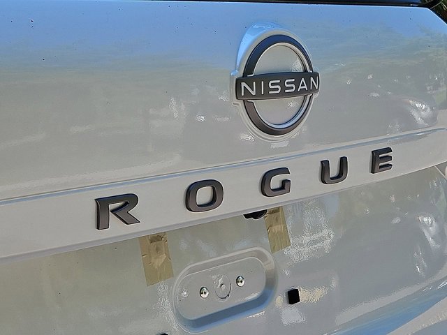 New 2026 Nissan Rogue SV image 9