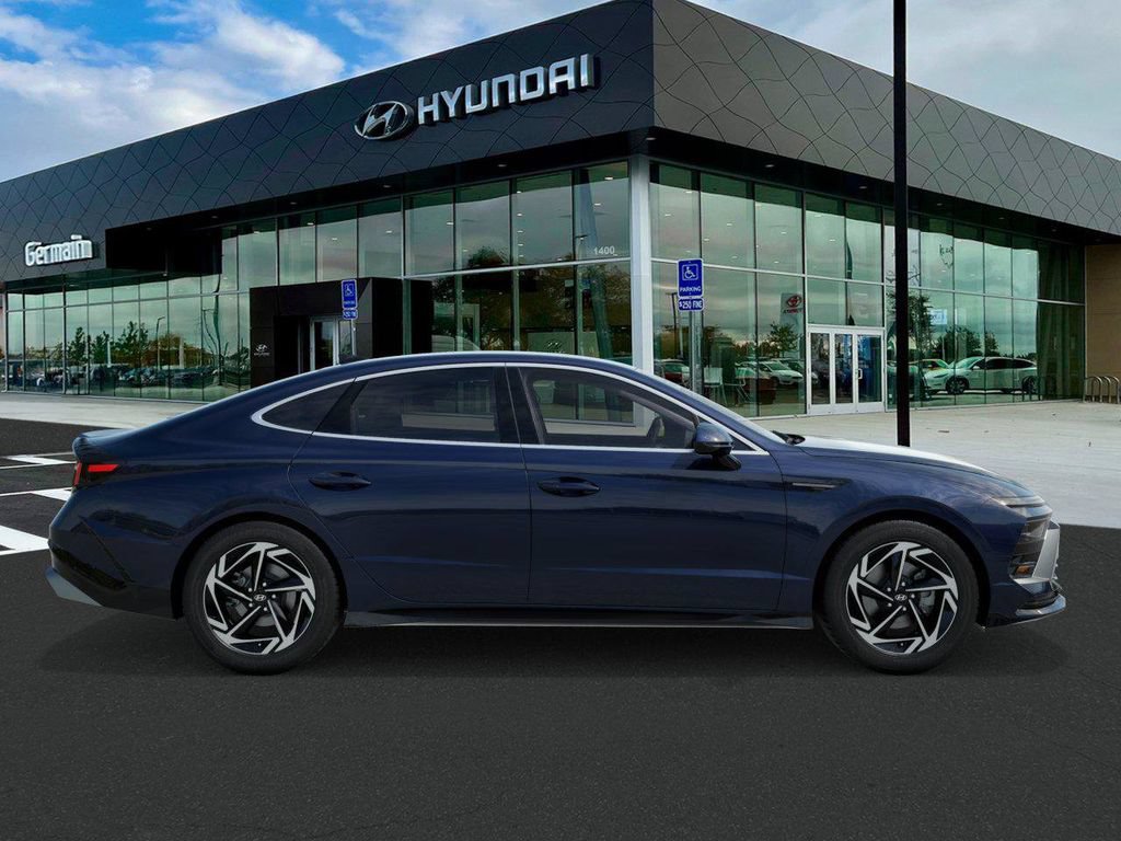 New 2026 Hyundai Sonata SEL AWD/4WD image 2