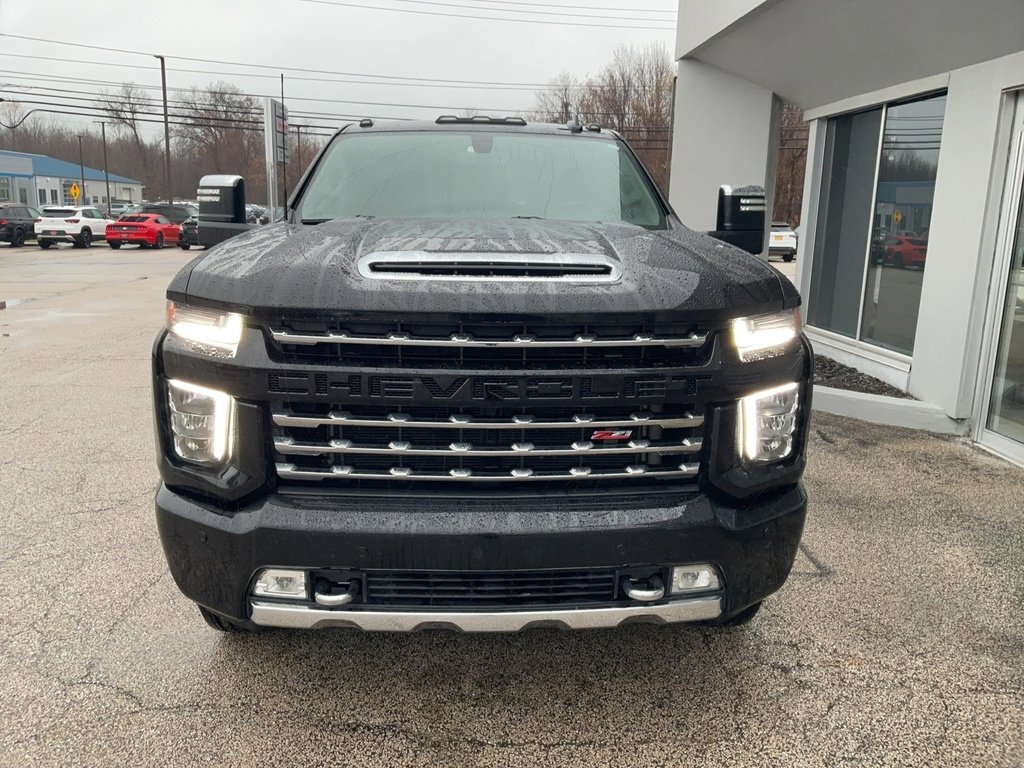 Used 2022 Chevrolet Silverado 2500 LTZ w/ Z71 Chrome Sport Edition image 2