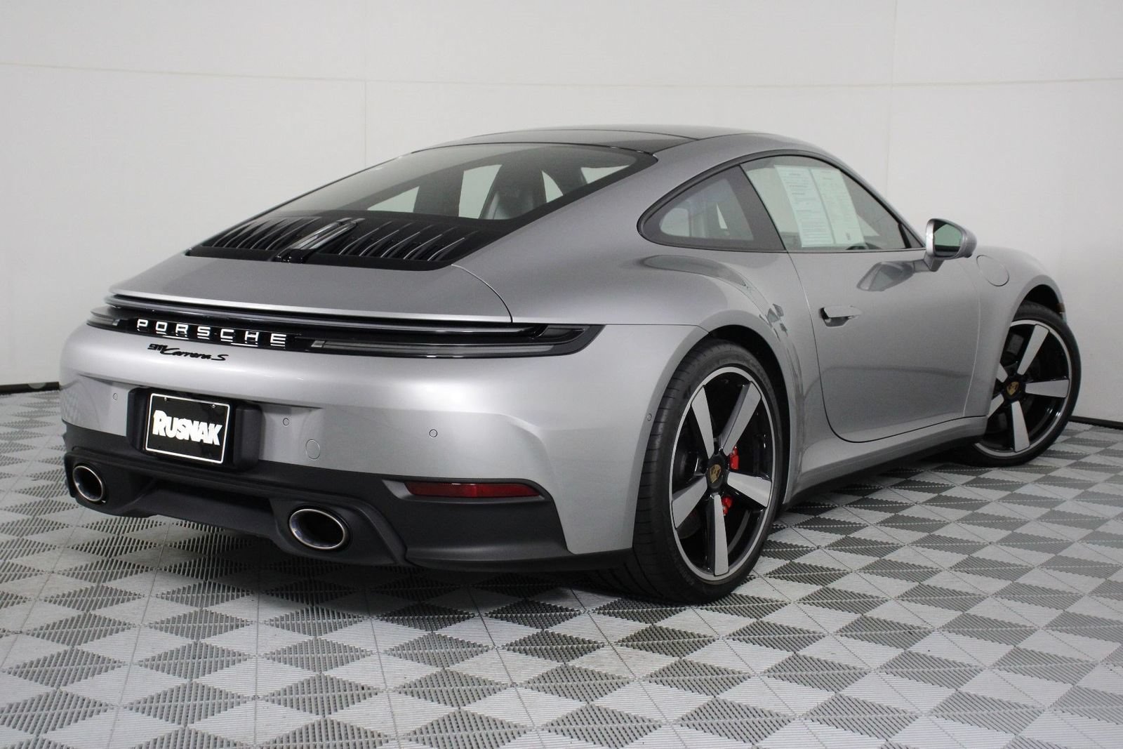 Certified 2025 Porsche 911 Carrera S RWD image 7