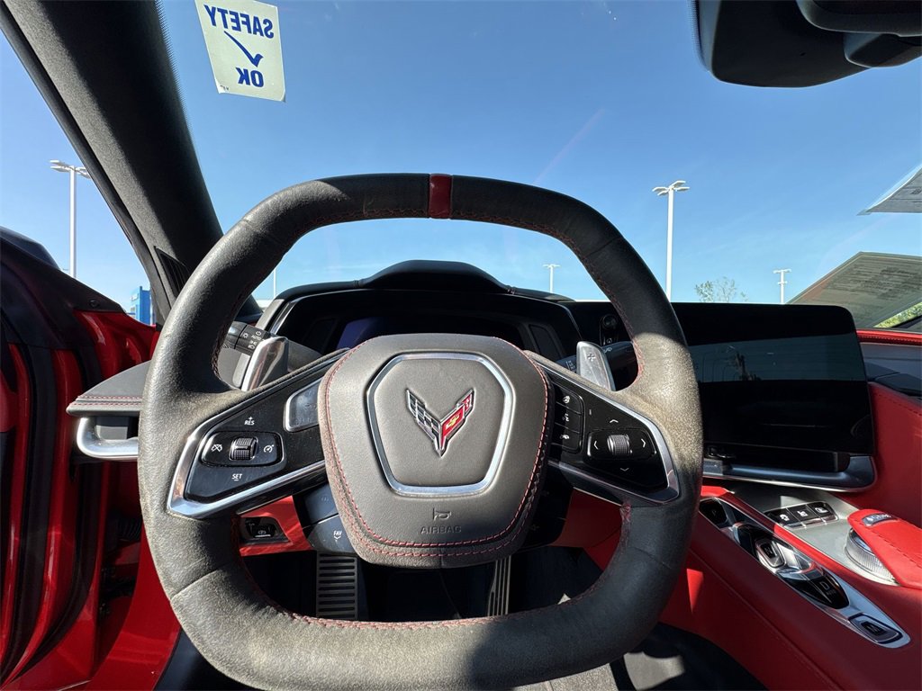 Used 2022 Chevrolet Corvette Stingray Premium Conv w/ Z51 Performance Package image 11