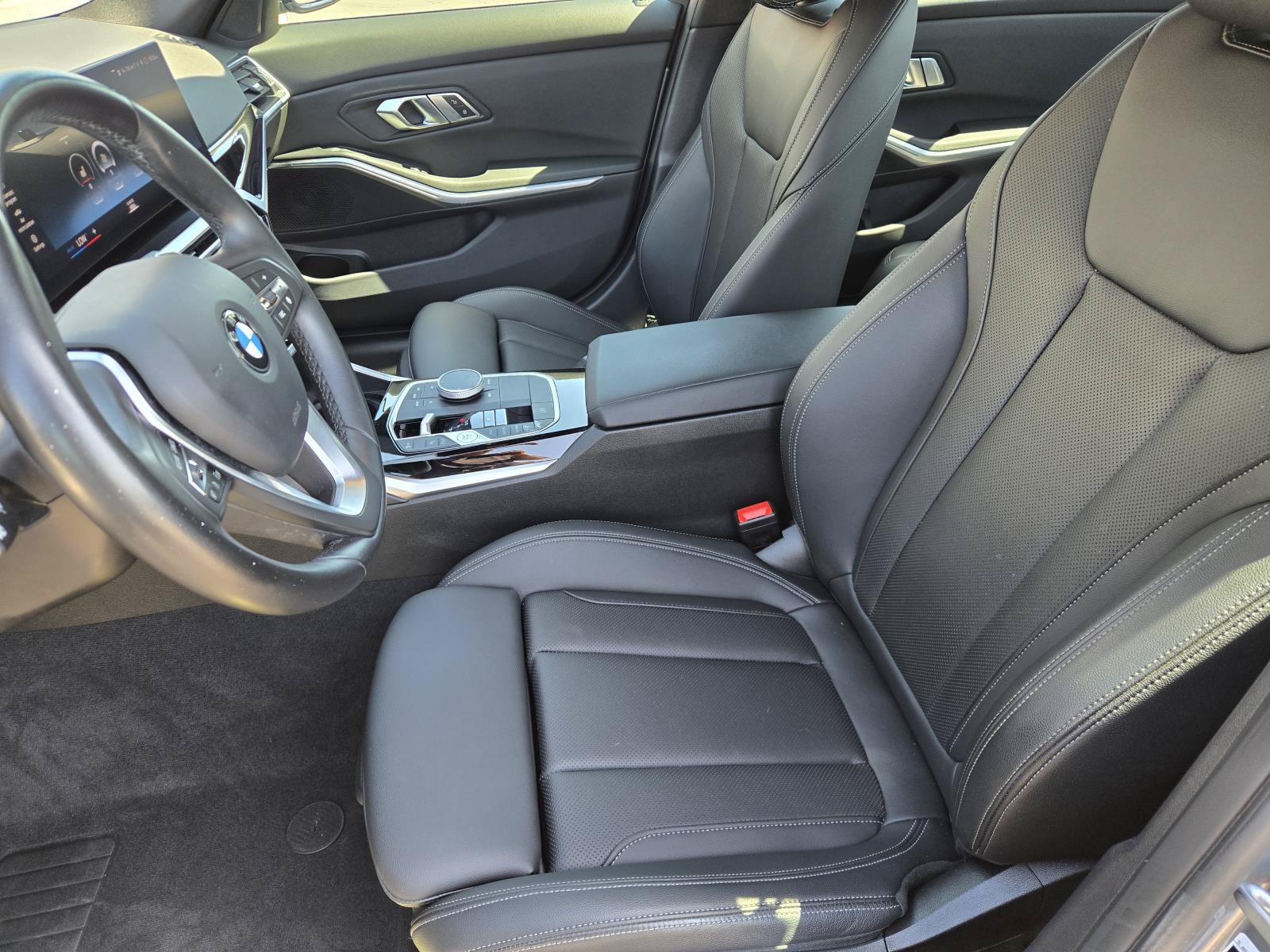Used 2023 BMW 330i Sedan w/ Driving Assistance Package RWD image 20