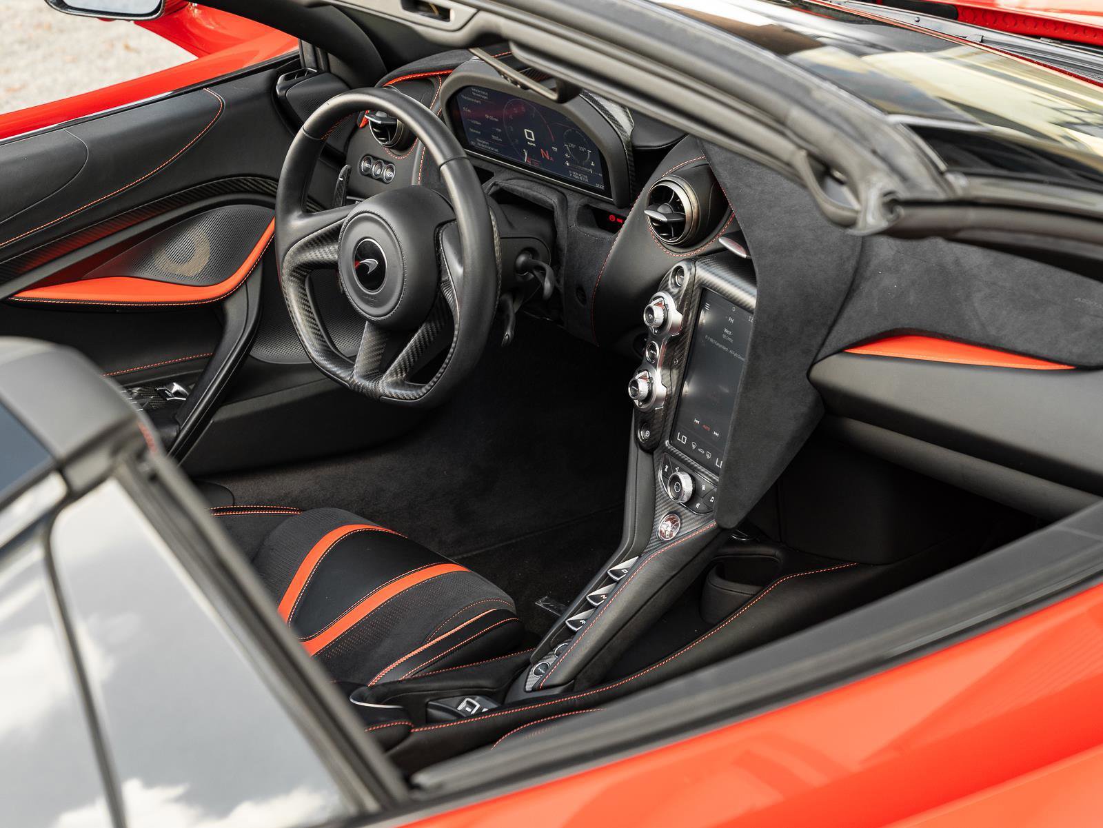 Used 2020 McLaren 720S Performance image 6