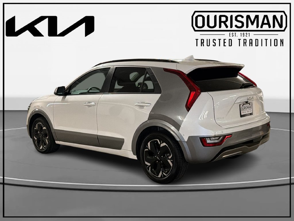 Certified 2023 Kia Niro Wave FWD image 3