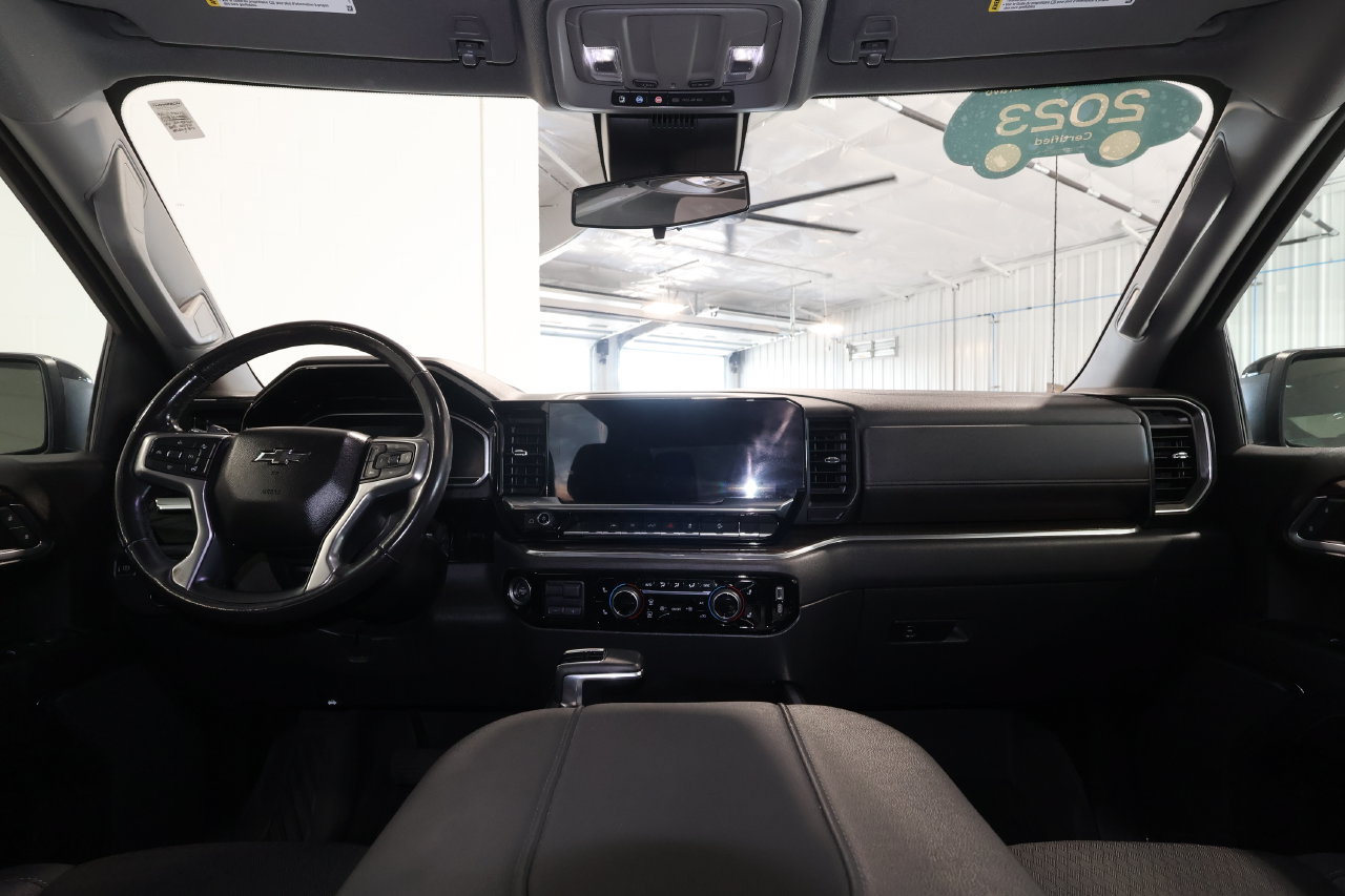 Certified 2023 Chevrolet Silverado 1500 LT Trail Boss w/ LPO, Dark Essentials Package AWD/4WD image 29