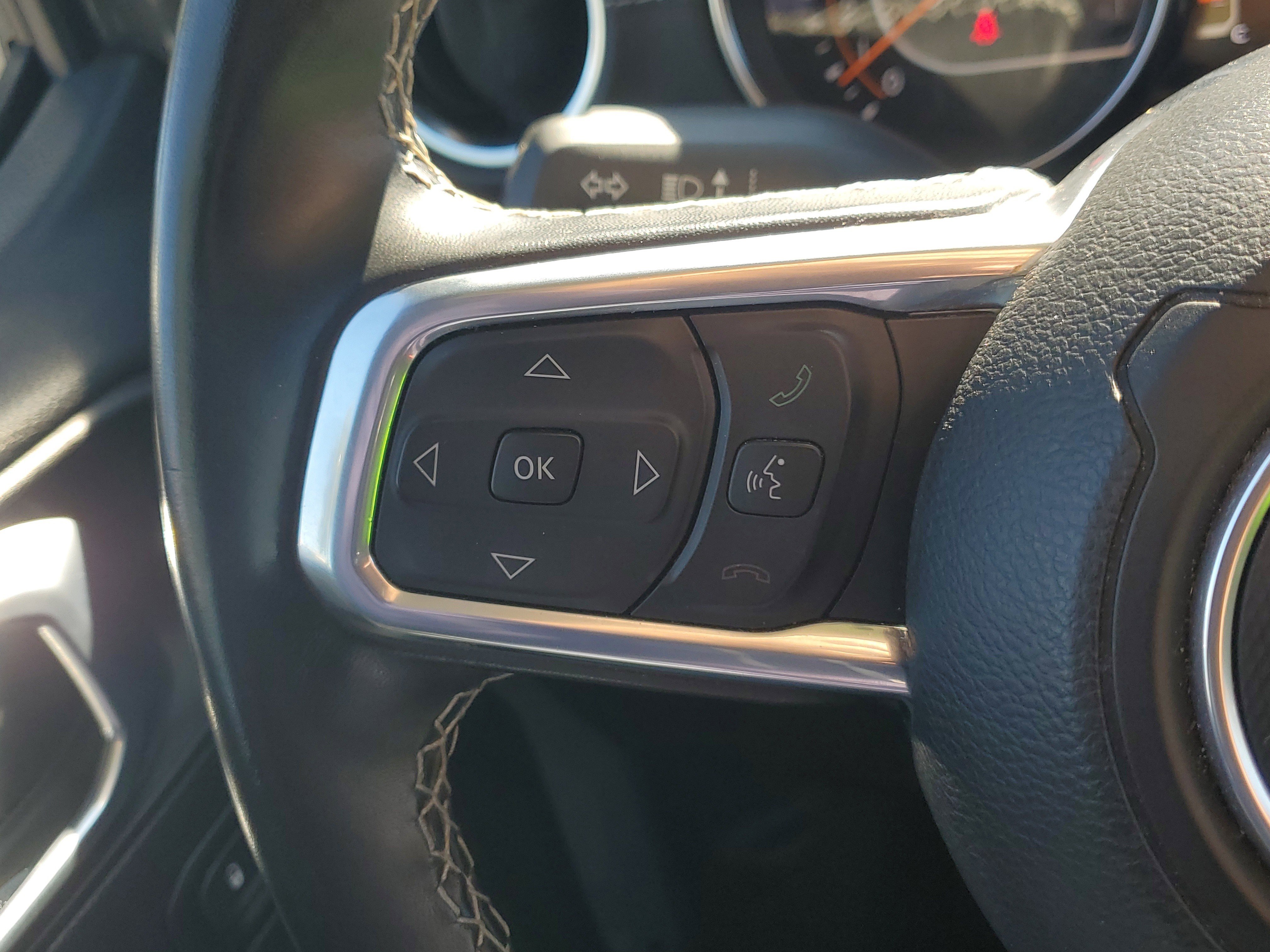 Used 2021 Jeep Gladiator Overland w/ Popular Equipment Package image 25