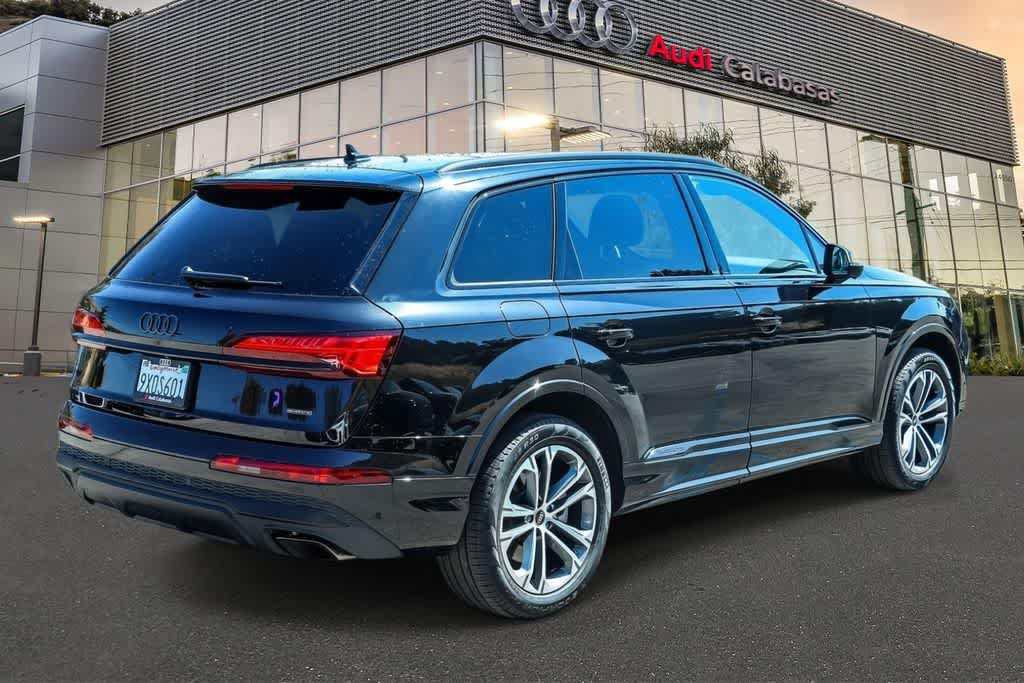 Used 2026 Audi Q7 2.0T Premium w/ Convenience Plus Package AWD/4WD image 4