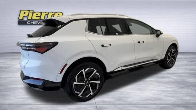 New 2025 Chevrolet Equinox EV LT FWD image 8