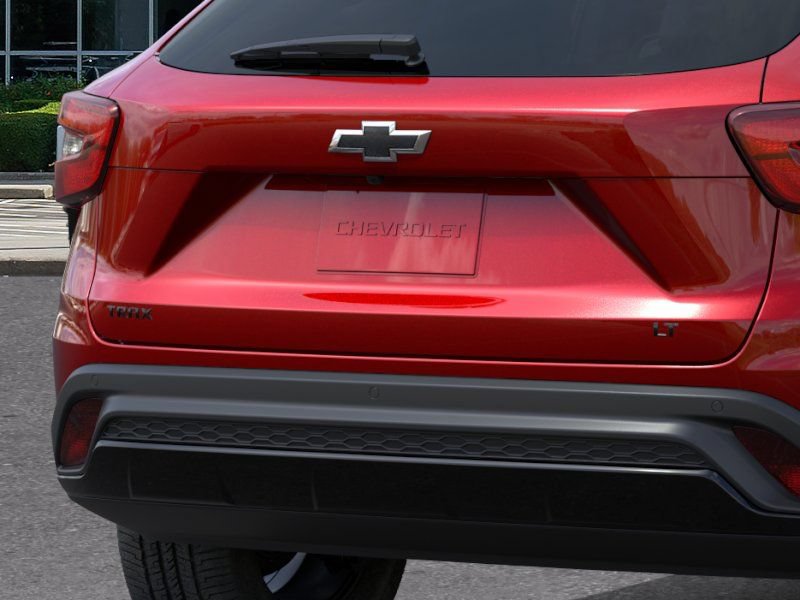New 2026 Chevrolet Trax LT w/ Driver Confidence Package FWD image 14