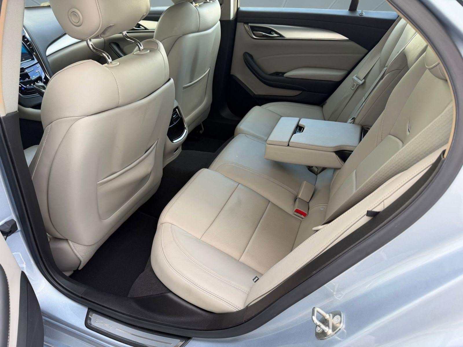 Used 2018 Cadillac CTS Luxury RWD image 14
