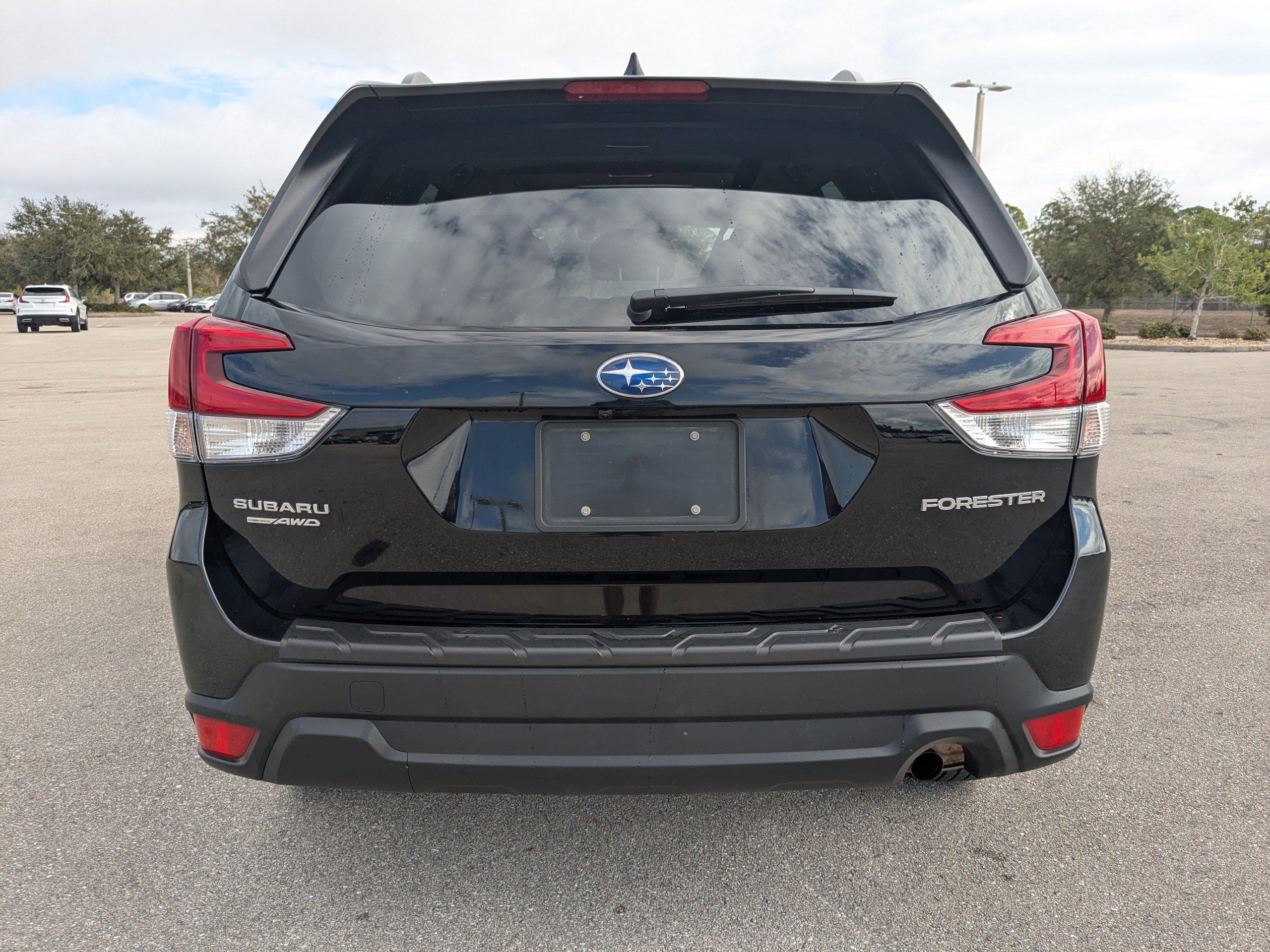 Used 2021 Subaru Forester Premium image 6