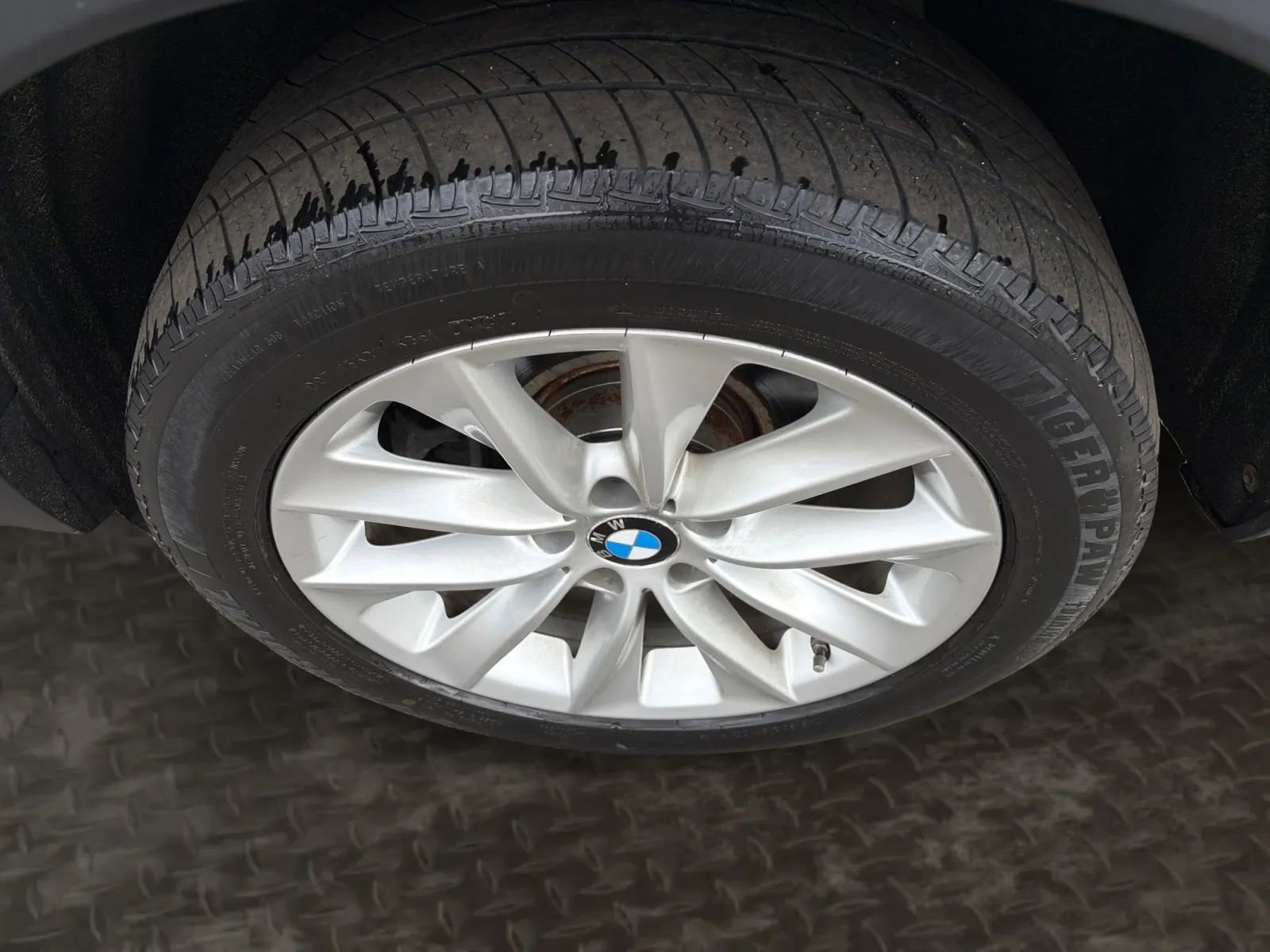 Used 2017 BMW X3 xDrive28i image 36