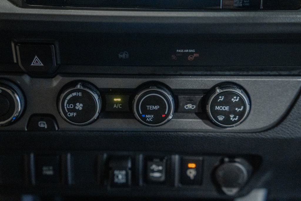 Used 2019 Toyota Tacoma TRD Sport image 25