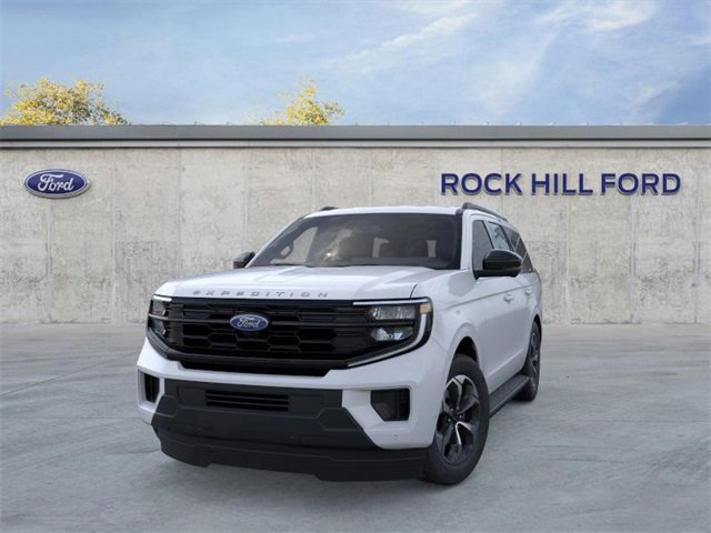 New 2026 Ford Expedition Active image 3