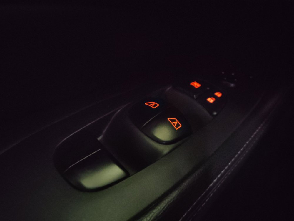Used 2019 Nissan Pathfinder SV FWD image 27
