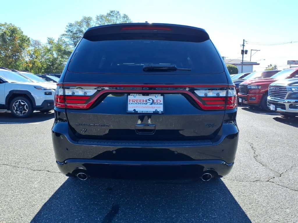 Used 2021 Dodge Durango R/T w/ Technology Group AWD/4WD image 22