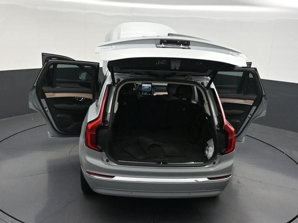 New 2026 Volvo XC90 B6 Plus AWD/4WD image 33