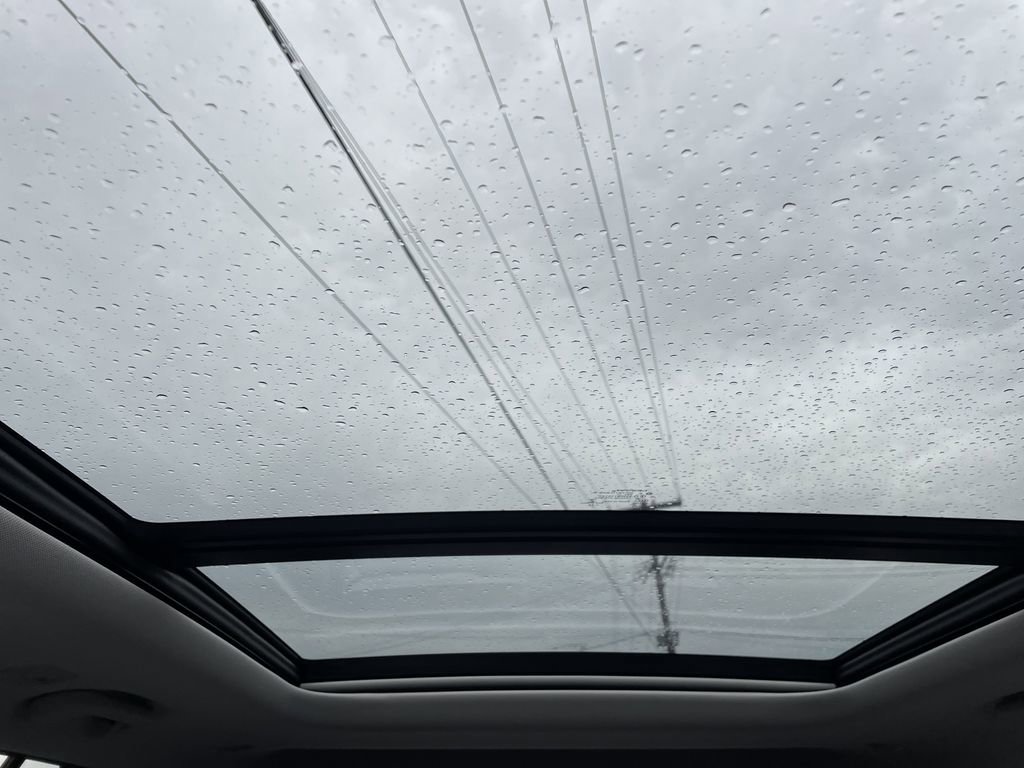 Certified 2023 Jeep Grand Cherokee Overland image 22