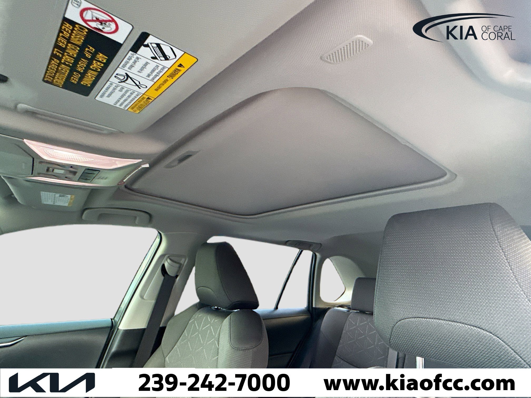 Used 2025 Toyota RAV4 XLE w/ Convenience Package image 26